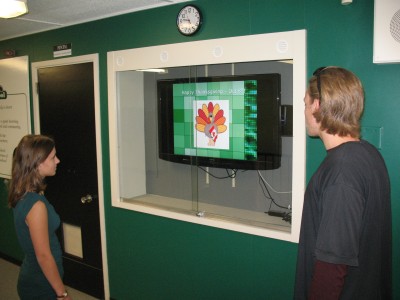 Installed next to the main office, a 1-m (42-in.) LCD serves as digital signage, showcasing students’ work and announcing upcoming events.