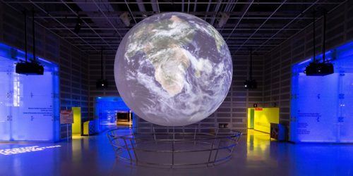 Ontario Science Centre welcomes guests to experience its latest multimedia installation, ‘Life of Earth.’