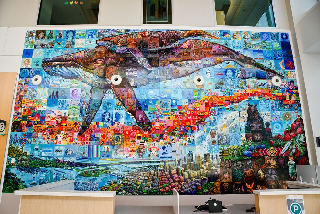 A full view of the mural. 